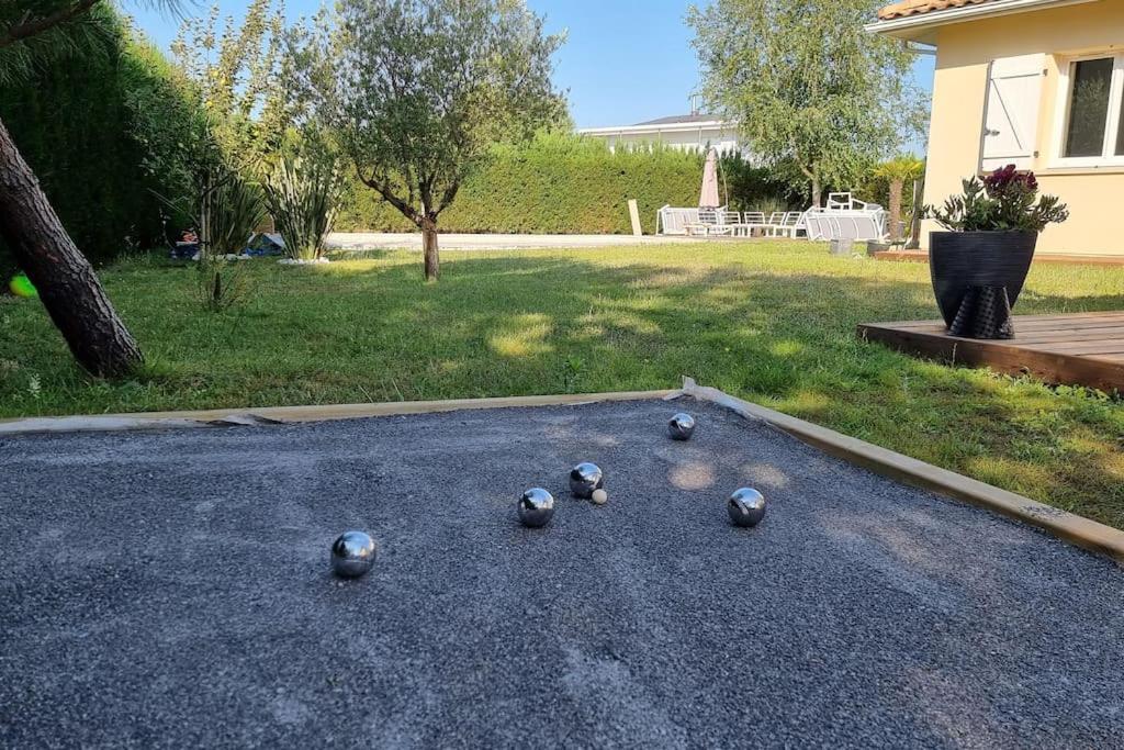 Ares, Villa Mapouchet, Piscine Exterior photo